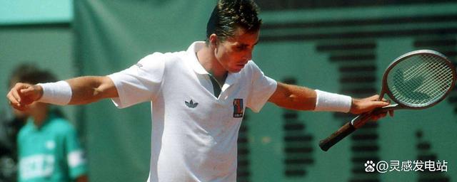 开云电子-纳达尔重返赛场，刷新纪录首场状态出色，曼联观众沸腾！